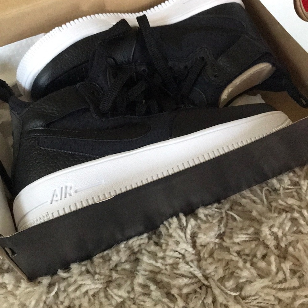 Nike Air Force 1